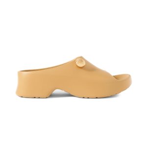 Schoenen van Loewe die tegen regen kunnen