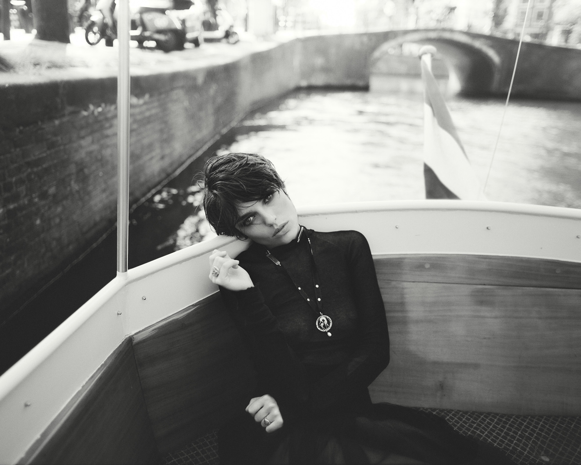 Jorin Koers voor Amsterdam Issue van Vogue Nederland