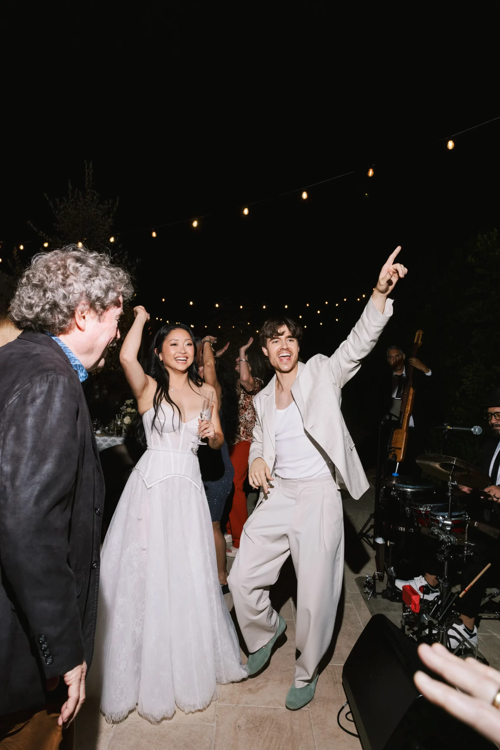 De bruiloft van Lana Condor en Anthony De La Torre