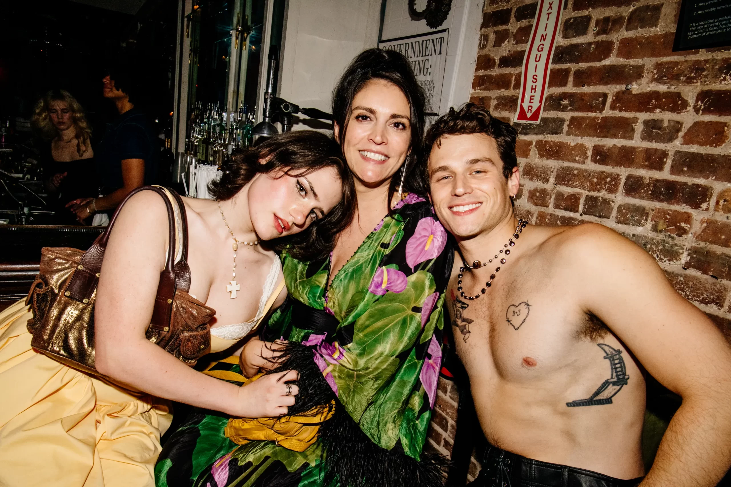 Brandon Flynn tijdens zijn bruiloft