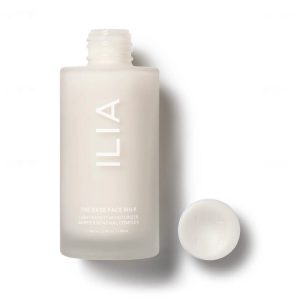 Ilia base face milk