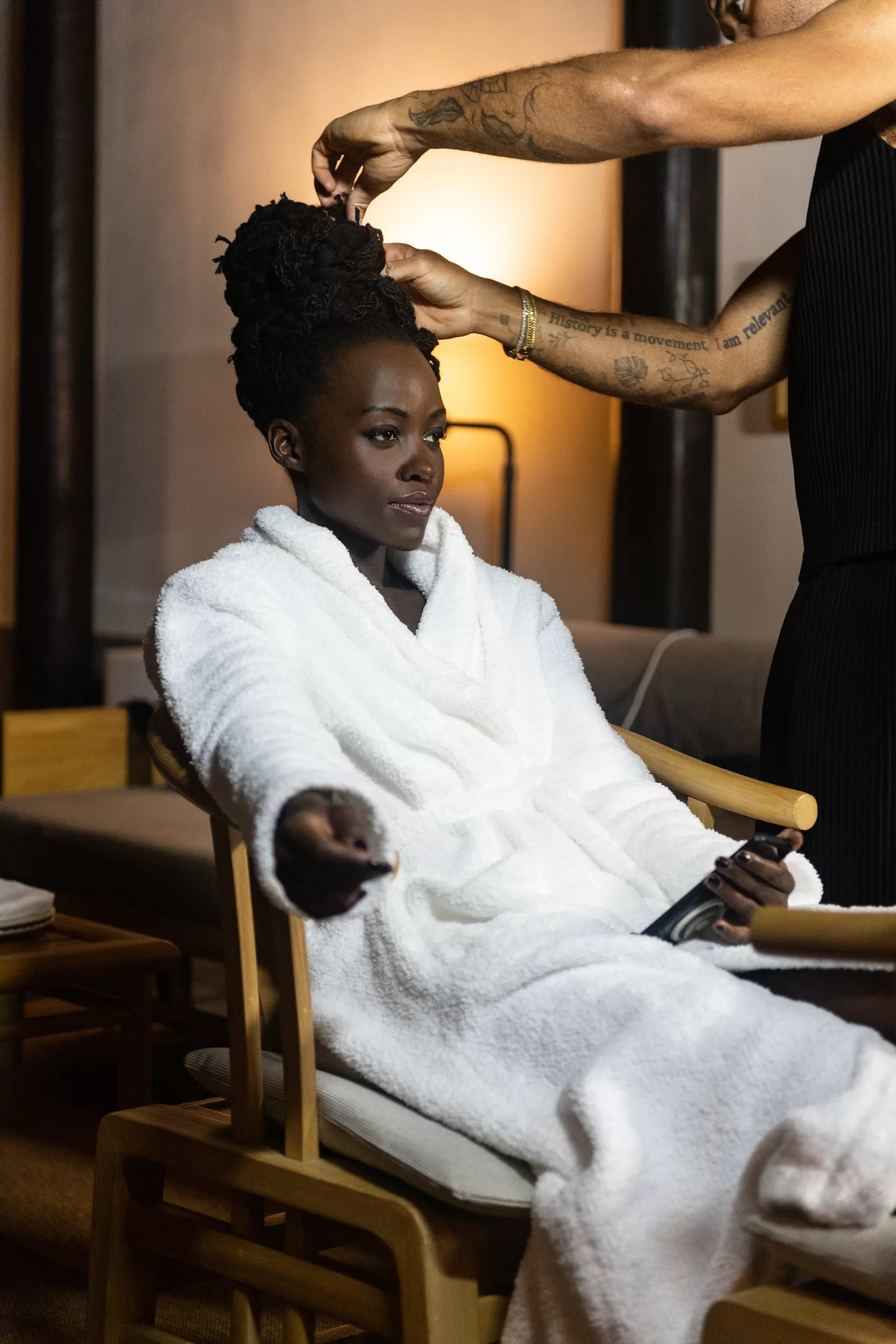 Lupita Nyong'o voor Chanel show in Hangzhou