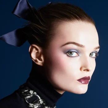 een-strik-wetlook-of-miniparels-10-kapsels-om-te-proberen-voor-de-feestdagen-378251