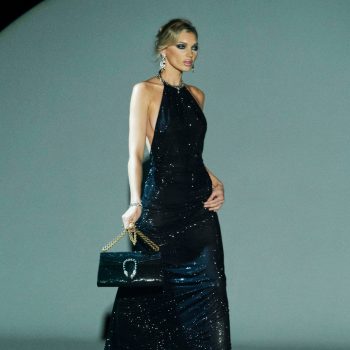 de-mooiste-paillettenjurken-van-2025-om-in-te-schitteren-tijdens-de-feestdagen-375449