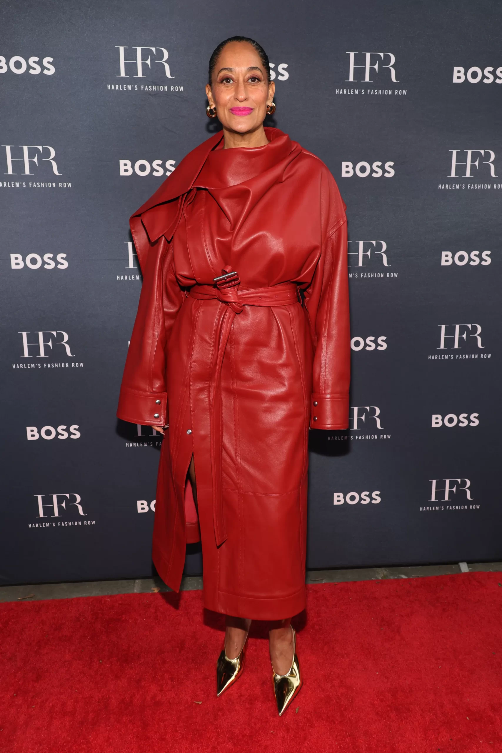 Tracee Ellis Ross draagt Bottega Veneta naar de Harlem Fashion Show in 2024