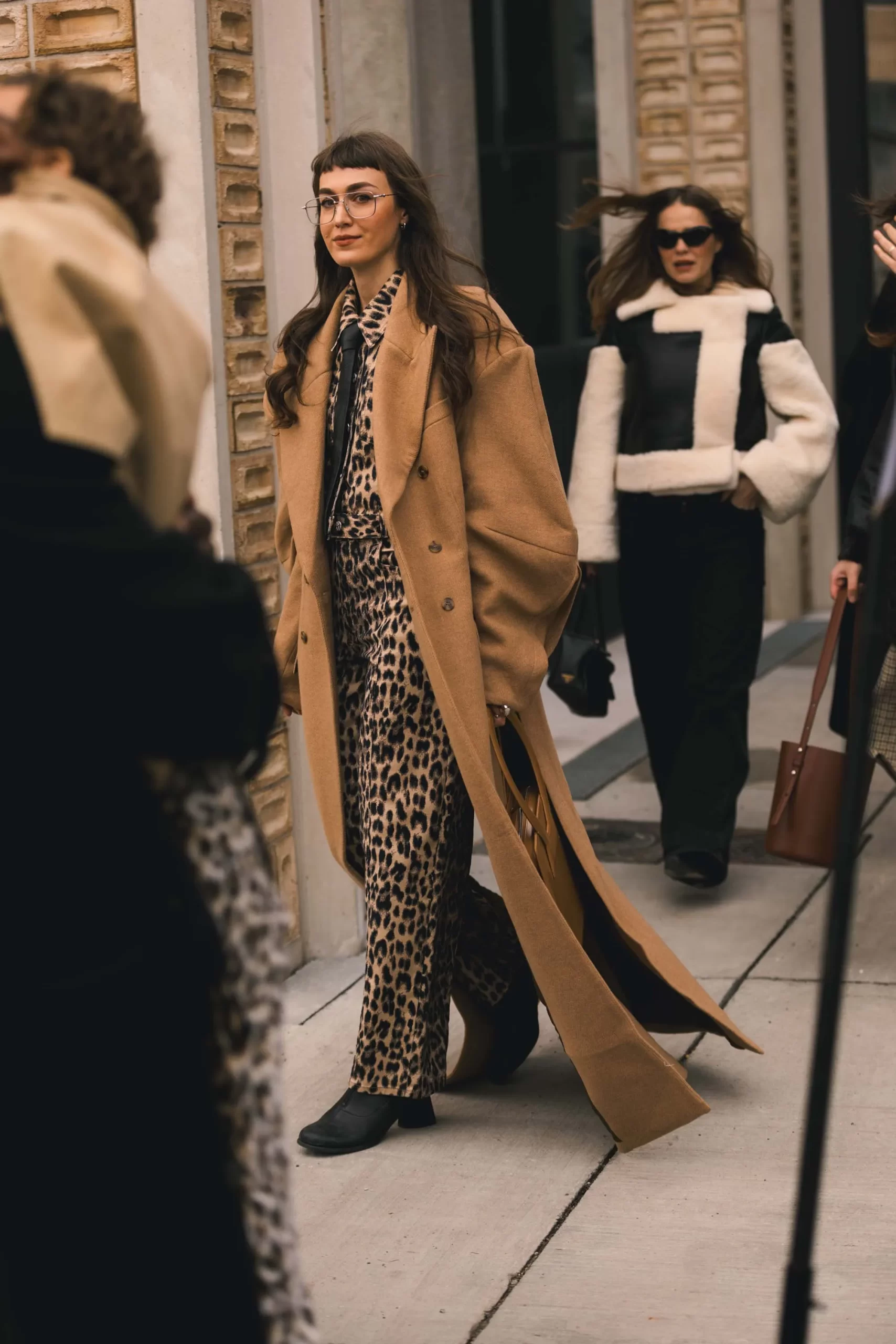 Een streetstyler tijdens de modeweek in Kopenhagen