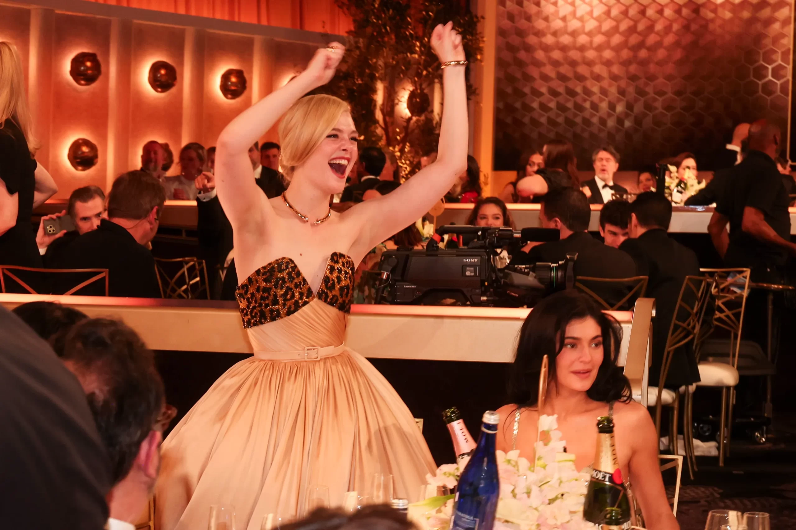 Foto van binnen de Golden Globes 2025