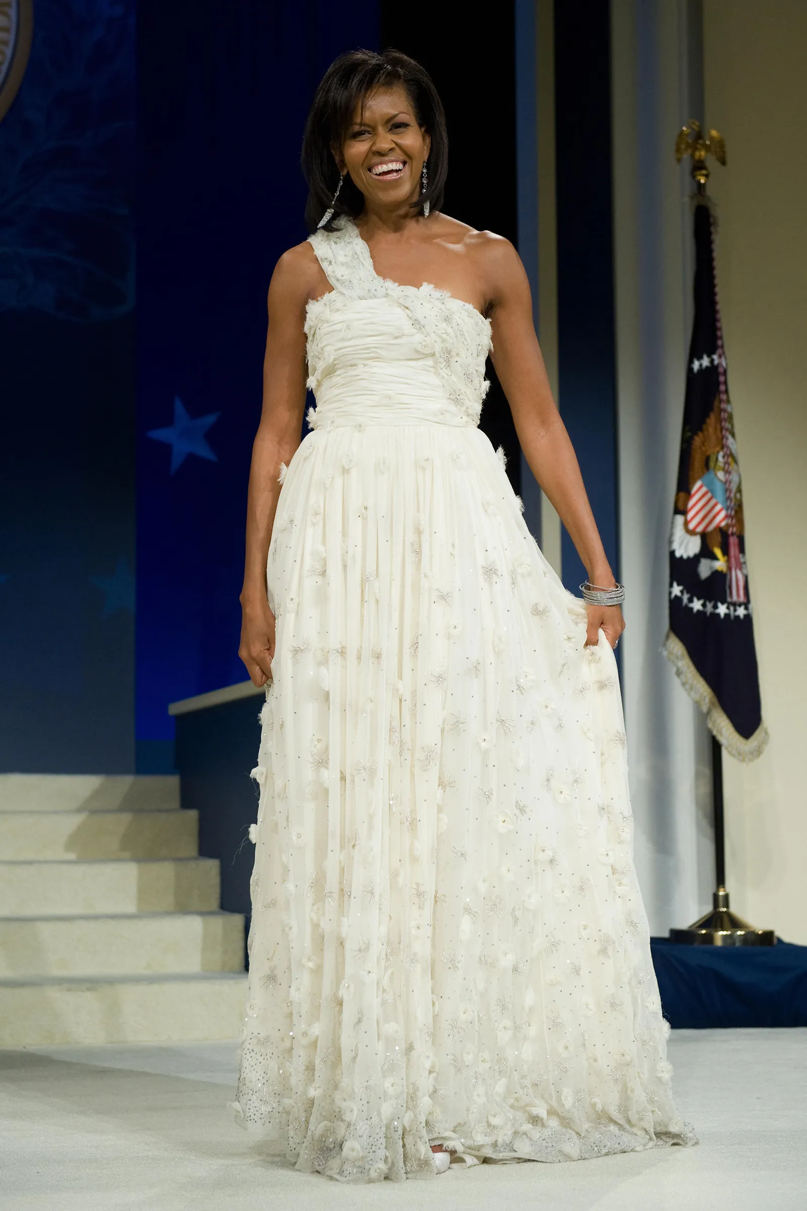 Michelle Obama verraste de toen nog jonge ontwerper Jason Wu door in 2009 zijn jurk te dragen.