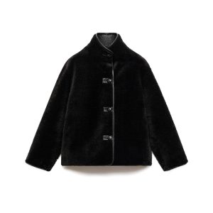 Zwarte faux fur-jas van Mango