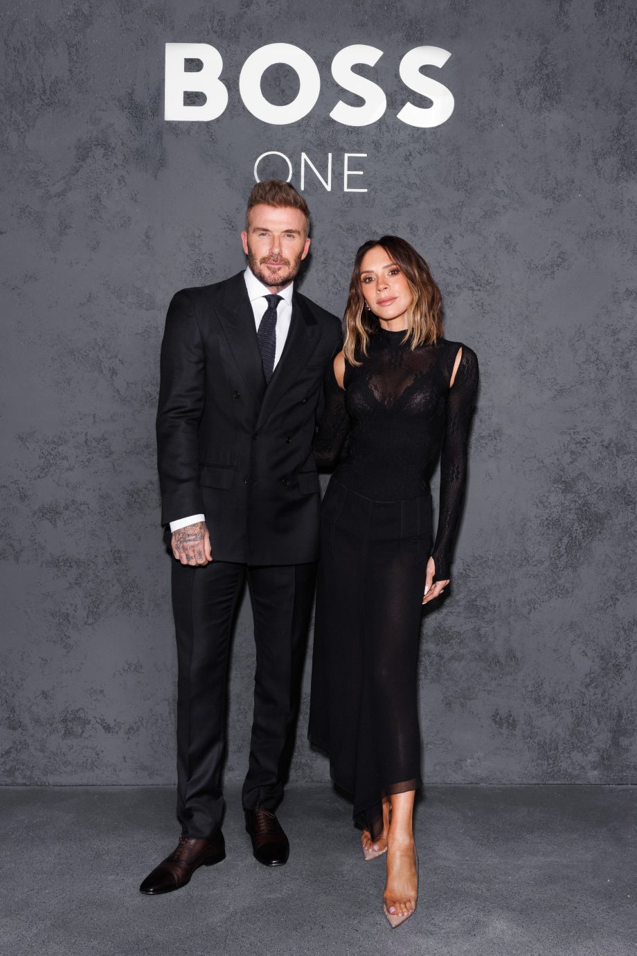 david-beckham-gaat-voor-zijn-vijftigste-nog-een-keer-uit-de-kleren-en-wel-hierom-334078