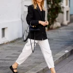 Streetstyle foto met witte broek