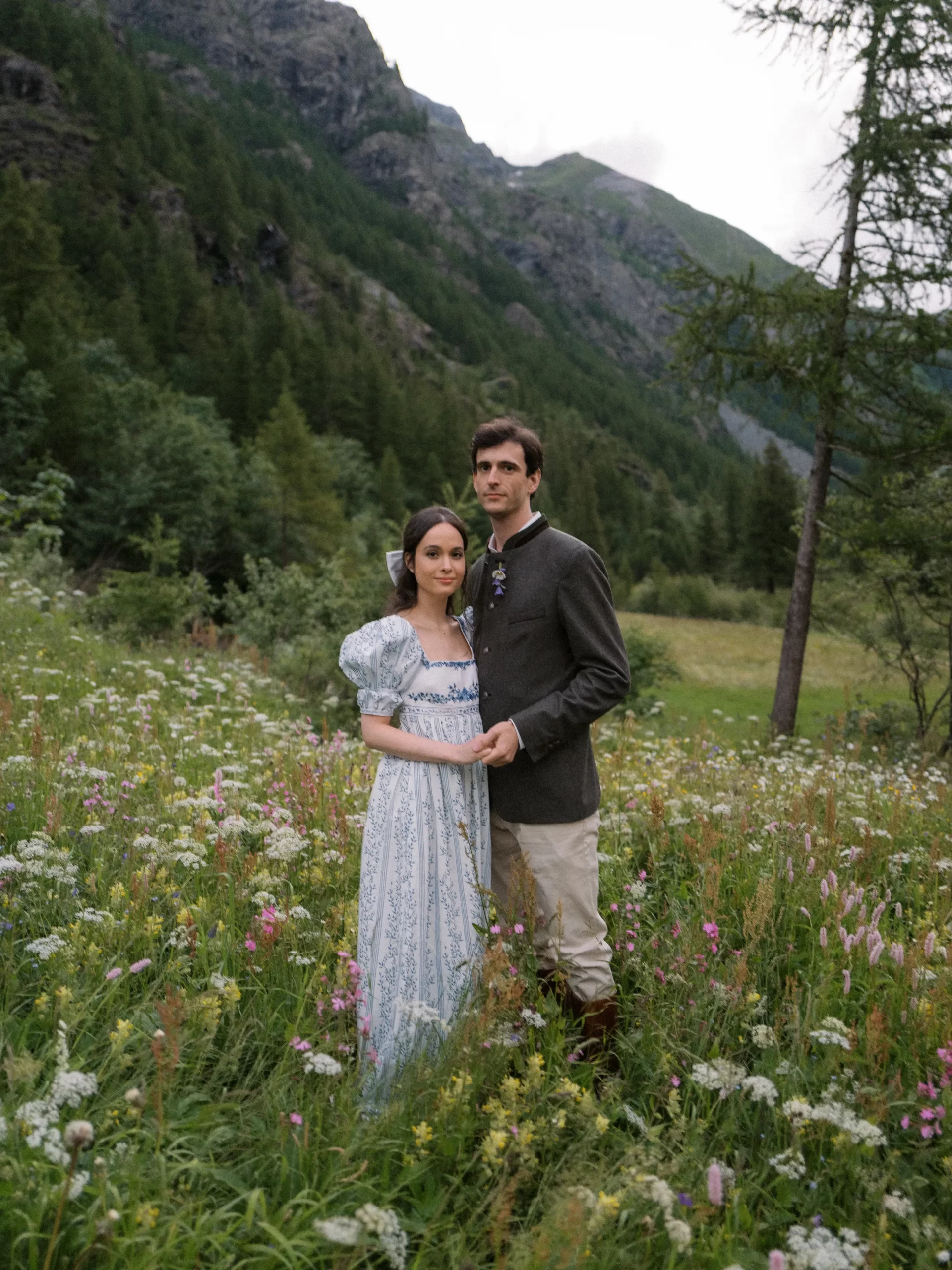 De bruiloft van Alessandra Medina Garretti en Andrea Garretti in de Italiaanse Alpen
