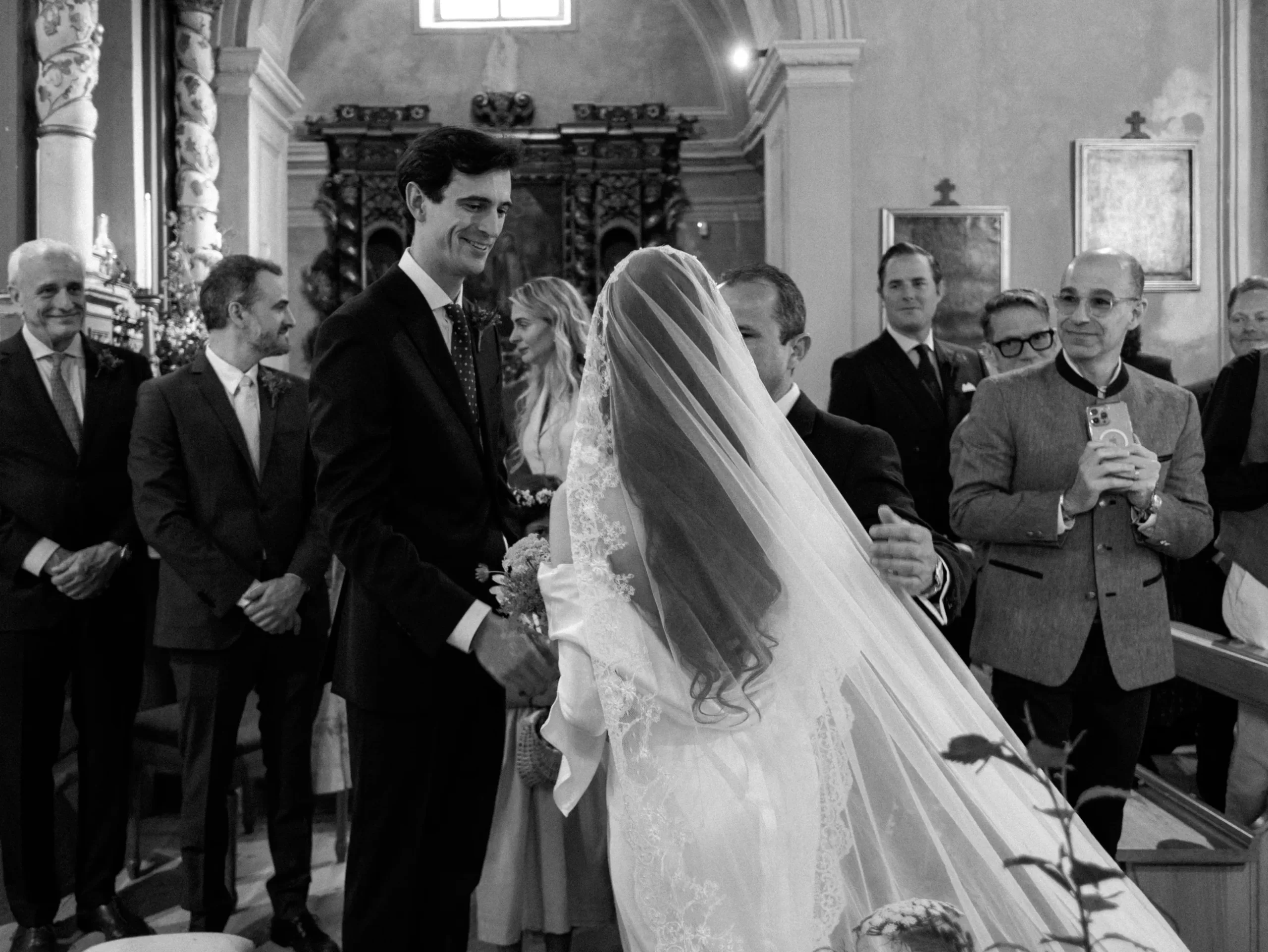 De bruiloft van Alessandra Medina Garretti en Andrea Garretti in de Italiaanse Alpen