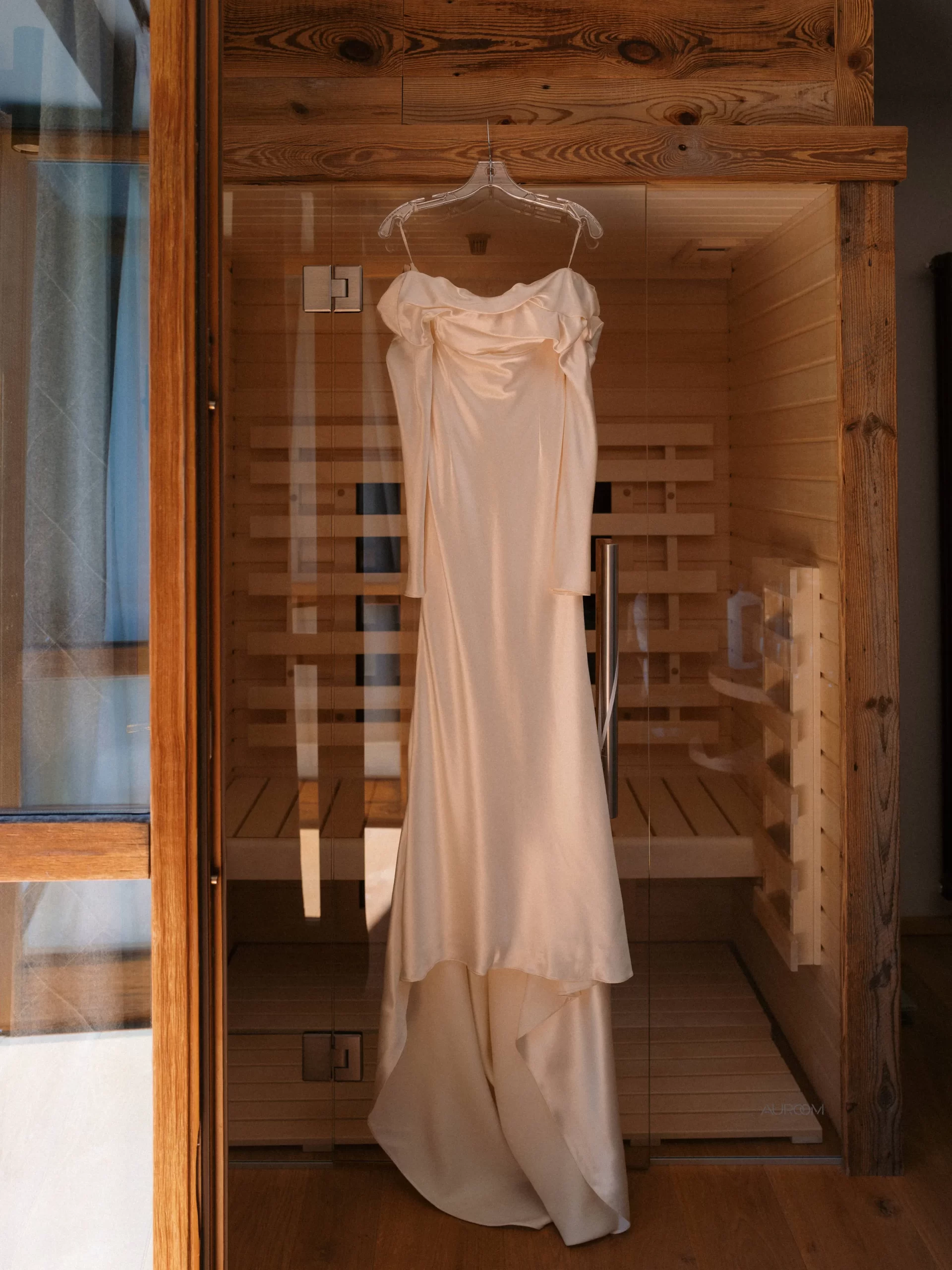 De bruiloft van Alessandra Medina Garretti en Andrea Garretti in de Italiaanse Alpen