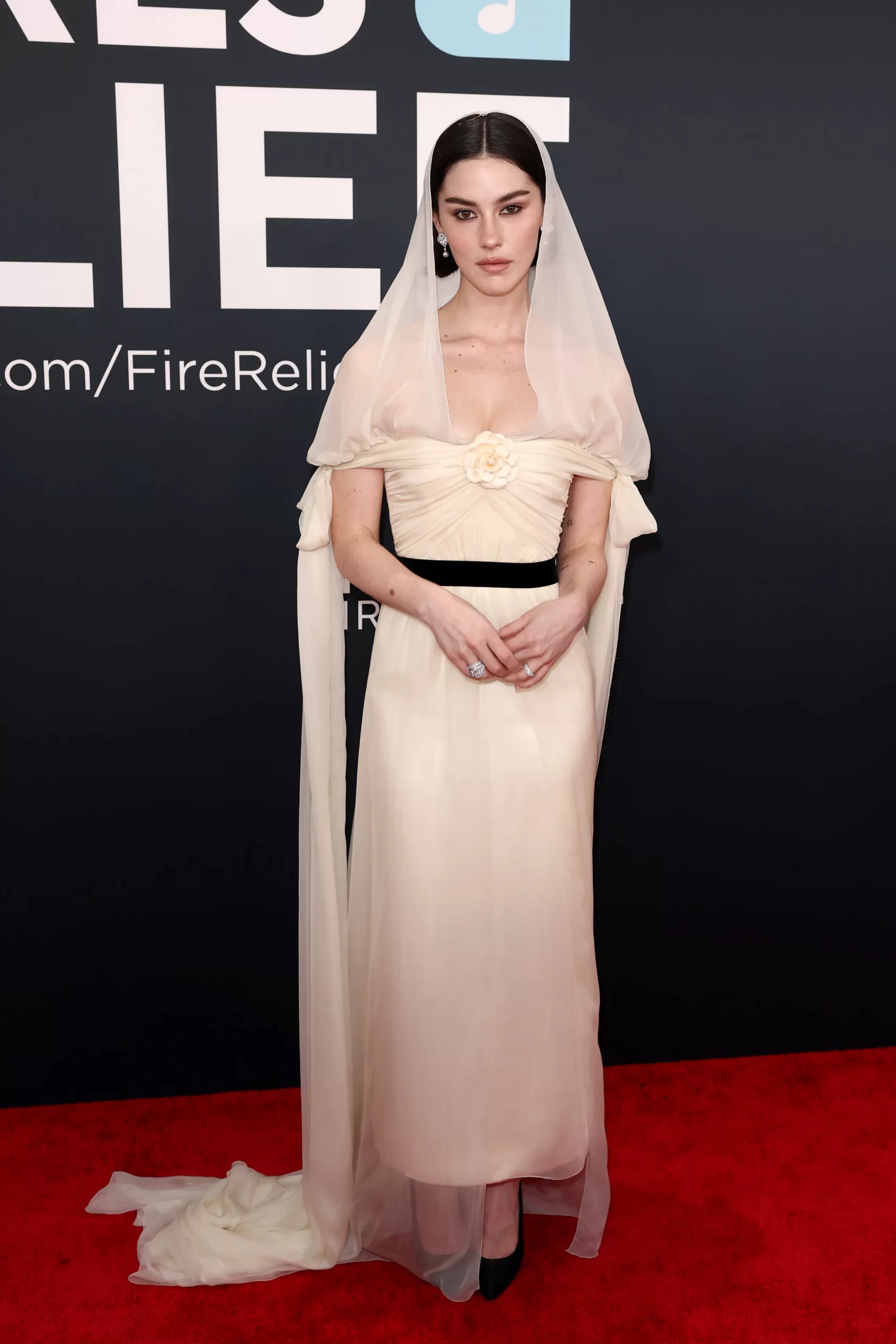 Gracie Abrams in Chanel bij de Grammy's 2025