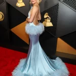 Sabrina Carptener Grammy's outfit