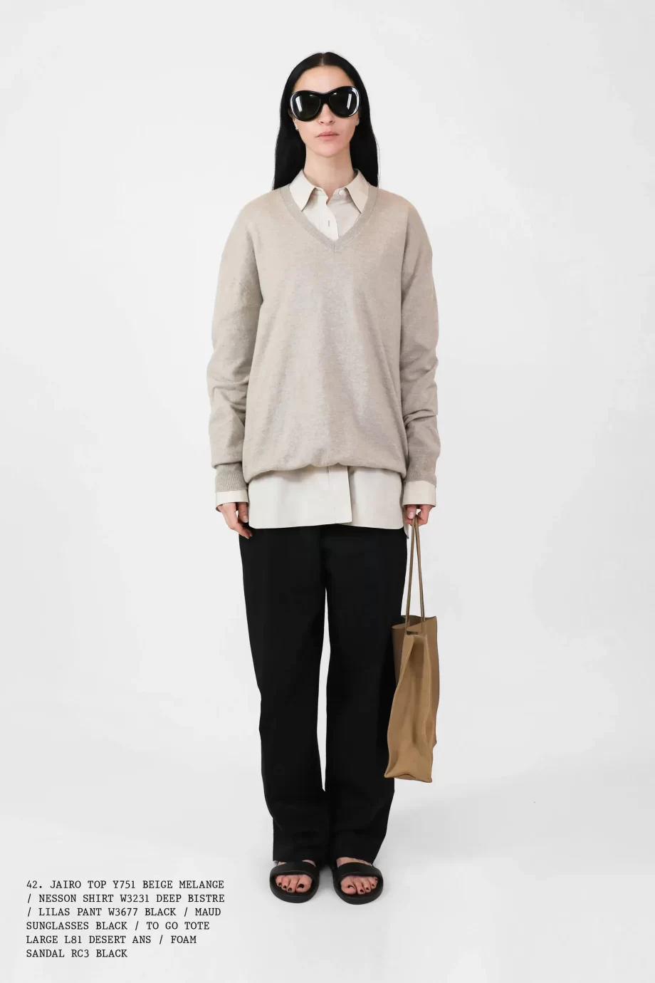 deze-klassieke-trui-is-de-must-have-knit-van-het-jaar-dit-zijn-onze-favorieten-335540