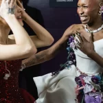 Cynthia Erivo en Ariana Grande treden op tijdens de Oscars 2025