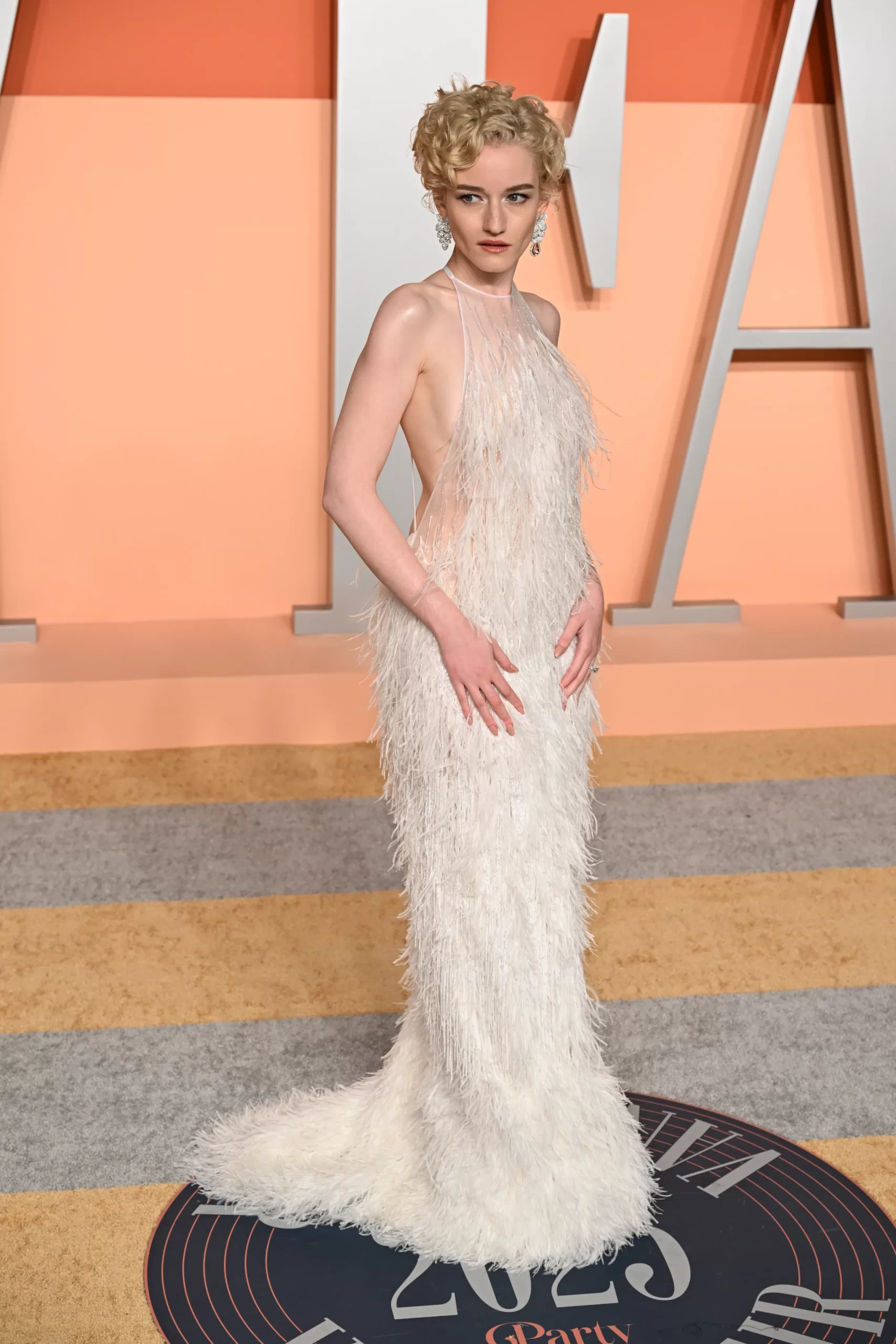 Julia Garner droeg een van de op bruidsjurken die we zagen tijdens de Oscars 2025