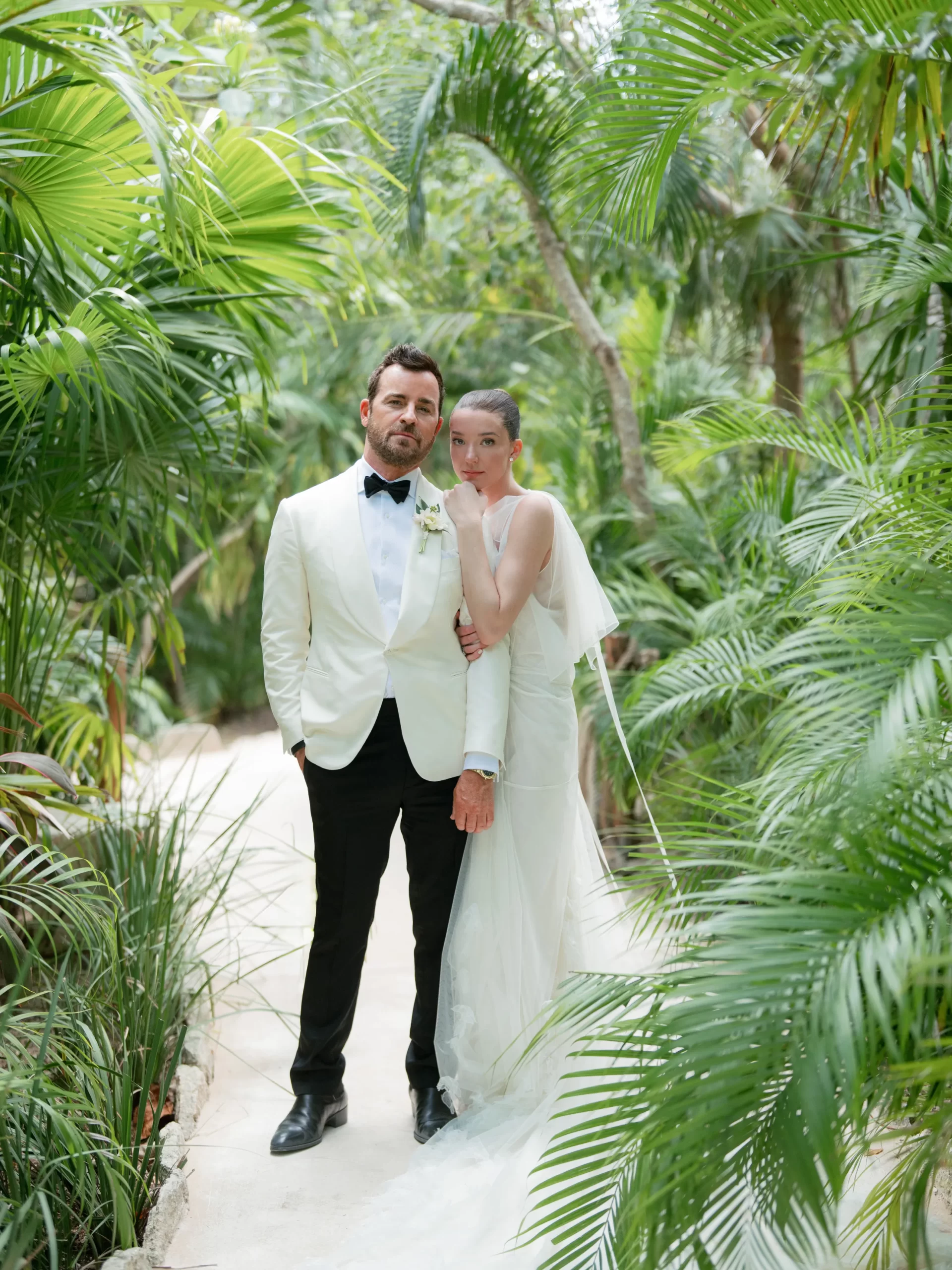 De bruiloft van Justin Theroux en Nicole Brydon Bloom in Mexico