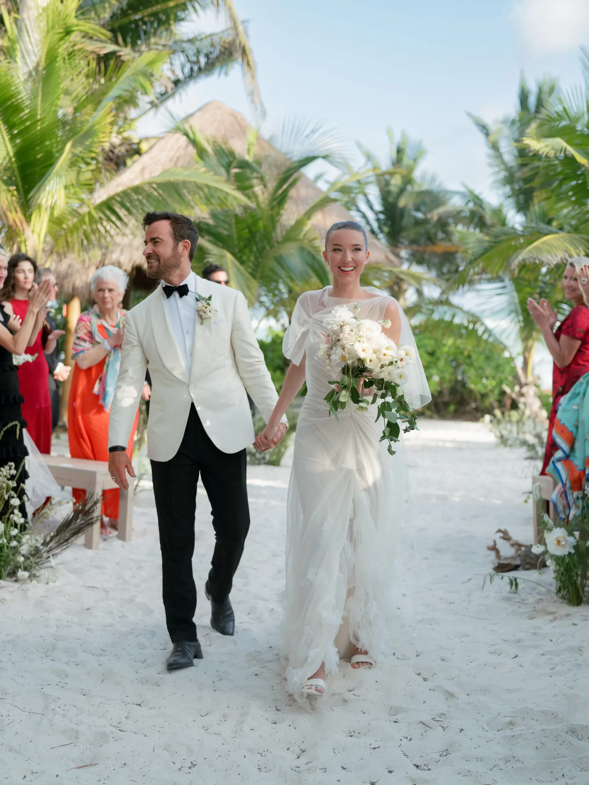 De bruiloft van Justin Theroux en Nicole Brydon Bloom in Mexico