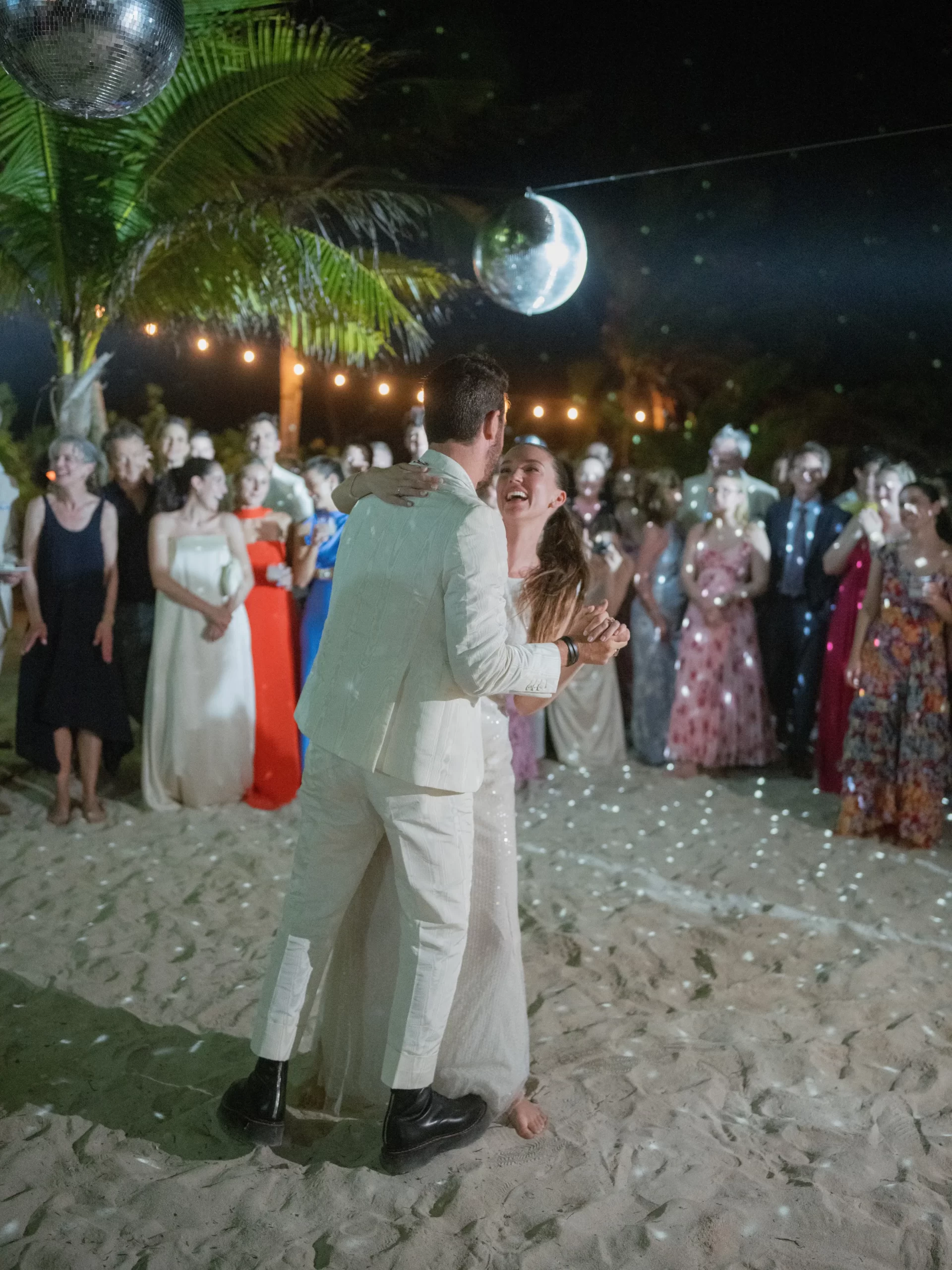 De bruiloft van Justin Theroux en Nicole Brydon Bloom in Mexico