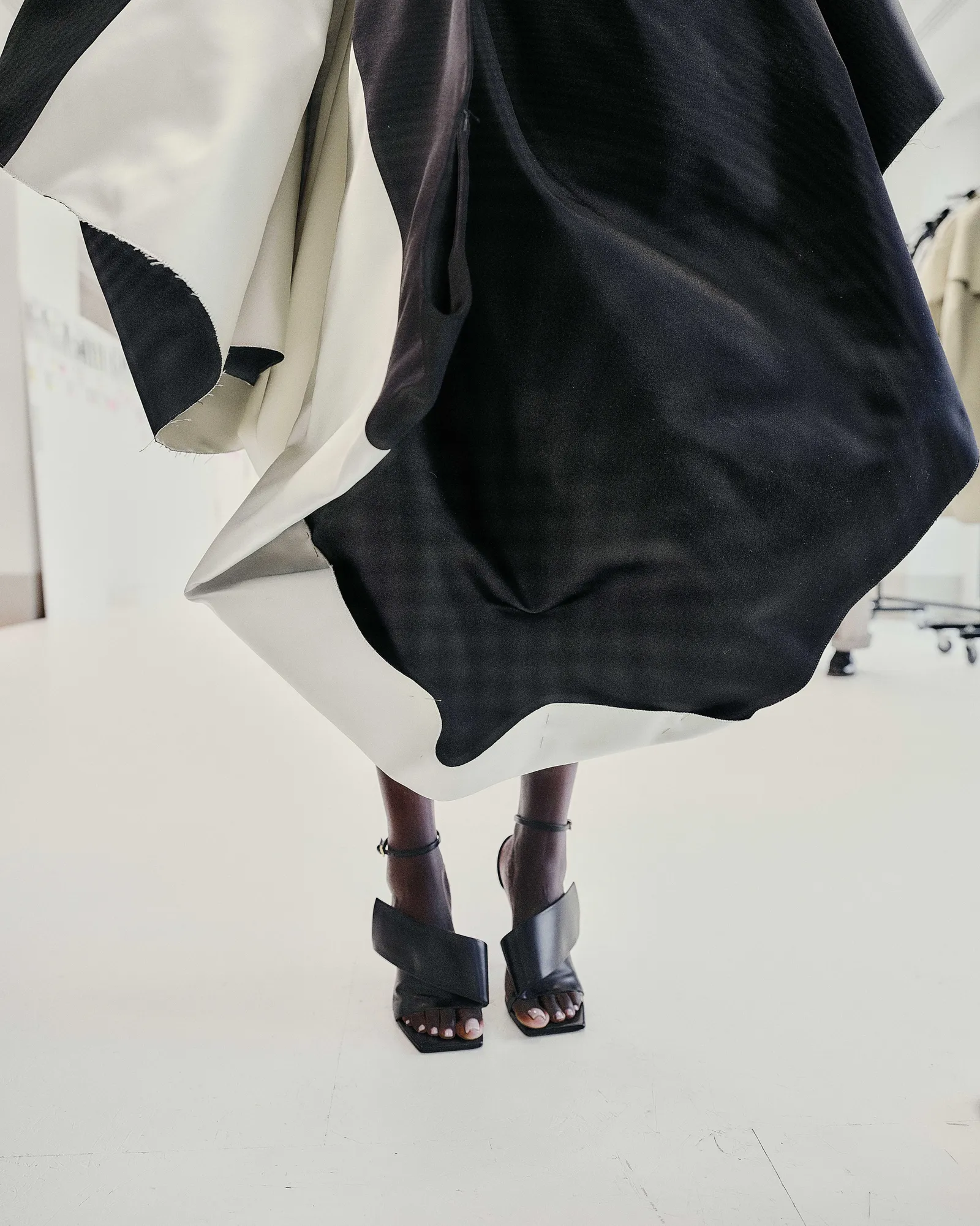 Een voorproefje van de nieuwe collectie van Sarah Burton voor Givenchy