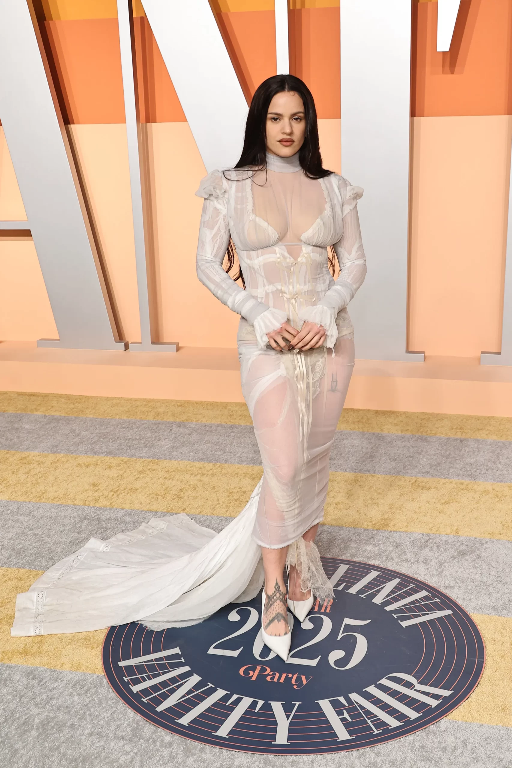 Rosalía bij de Vanity Fair Oscars Party 2025