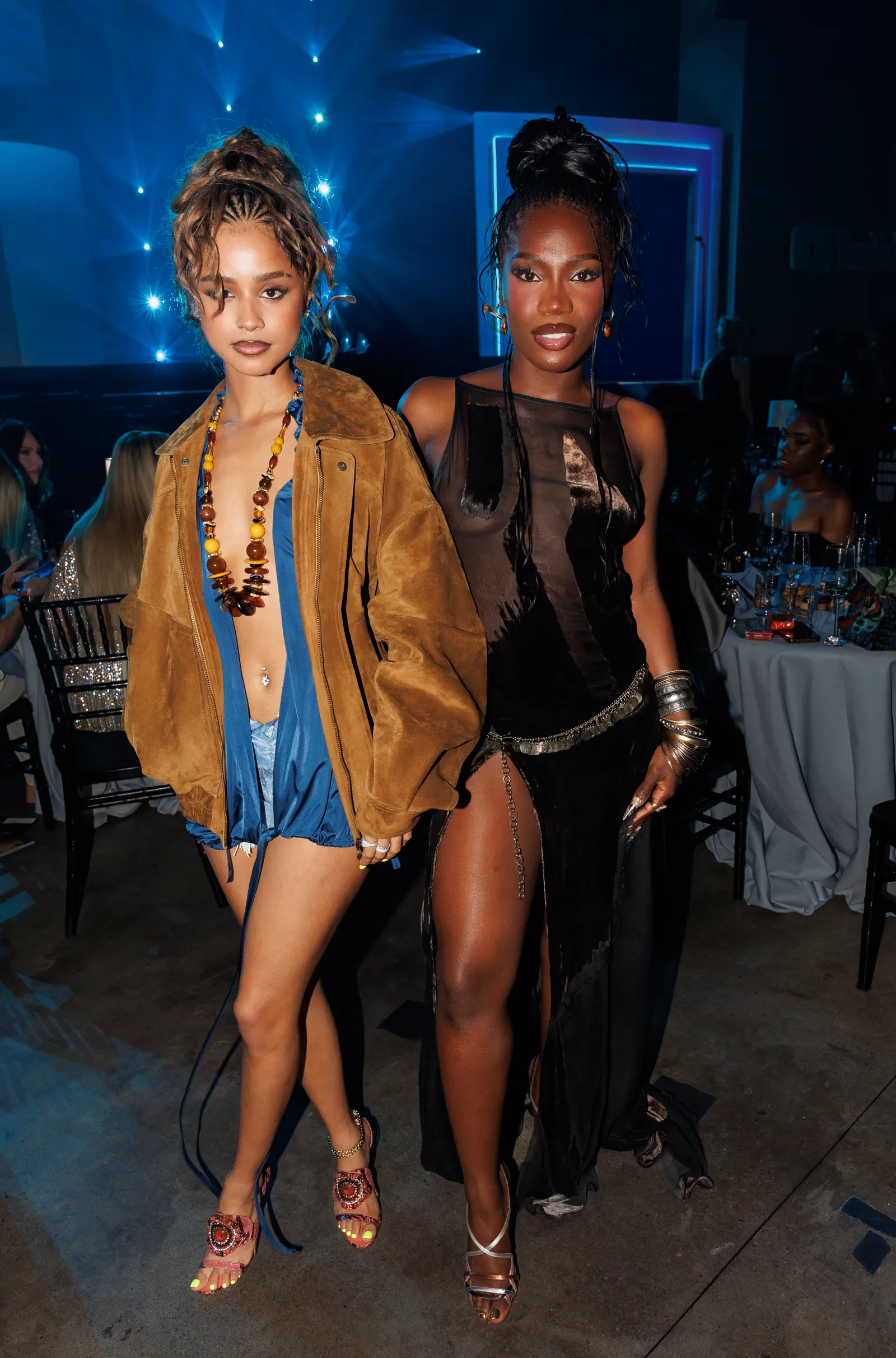 Tyla en Doechii bij de Billboard Women in Music Awards 2025