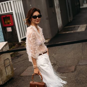 de-witte-jeans-is-de-favoriete-spijkerbroek-van-modeliefhebbers-deze-zomer-351031