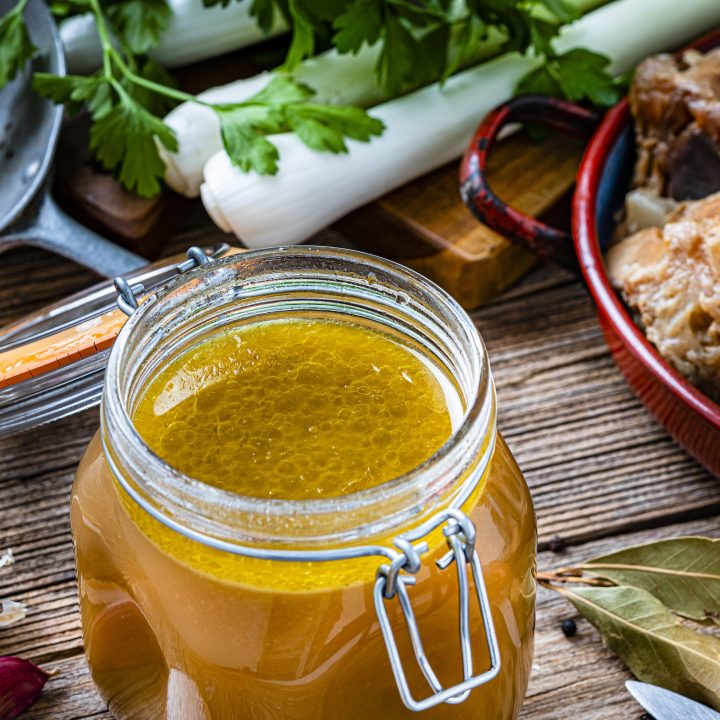 waarom-bottenbouillon-zo-populair-is-op-tiktok-en-wat-het-voor-je-kan-doen-341250