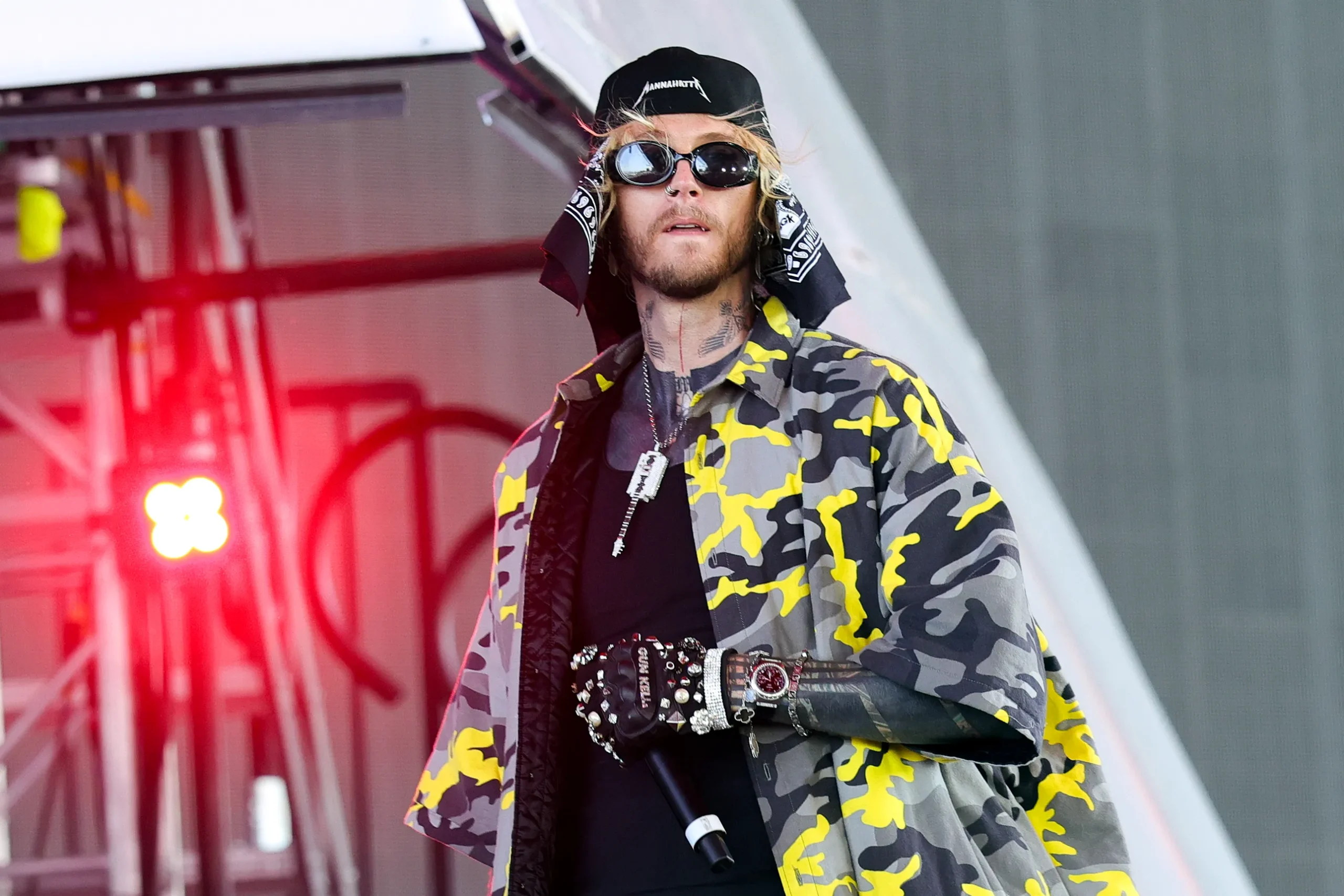 MGK op Coachella 2025