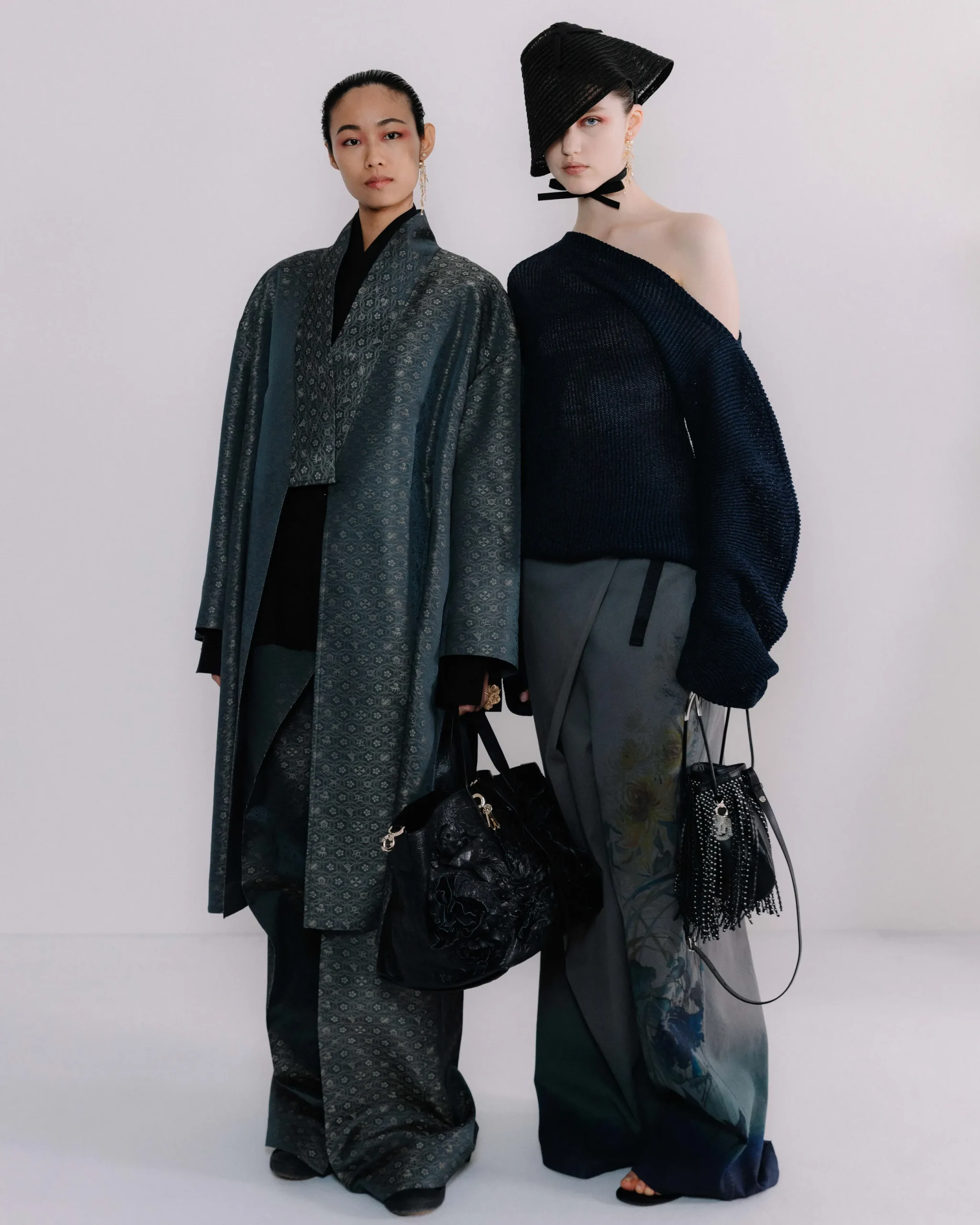 Backstage bij Dior pre-fall 2025 show in Kyoto