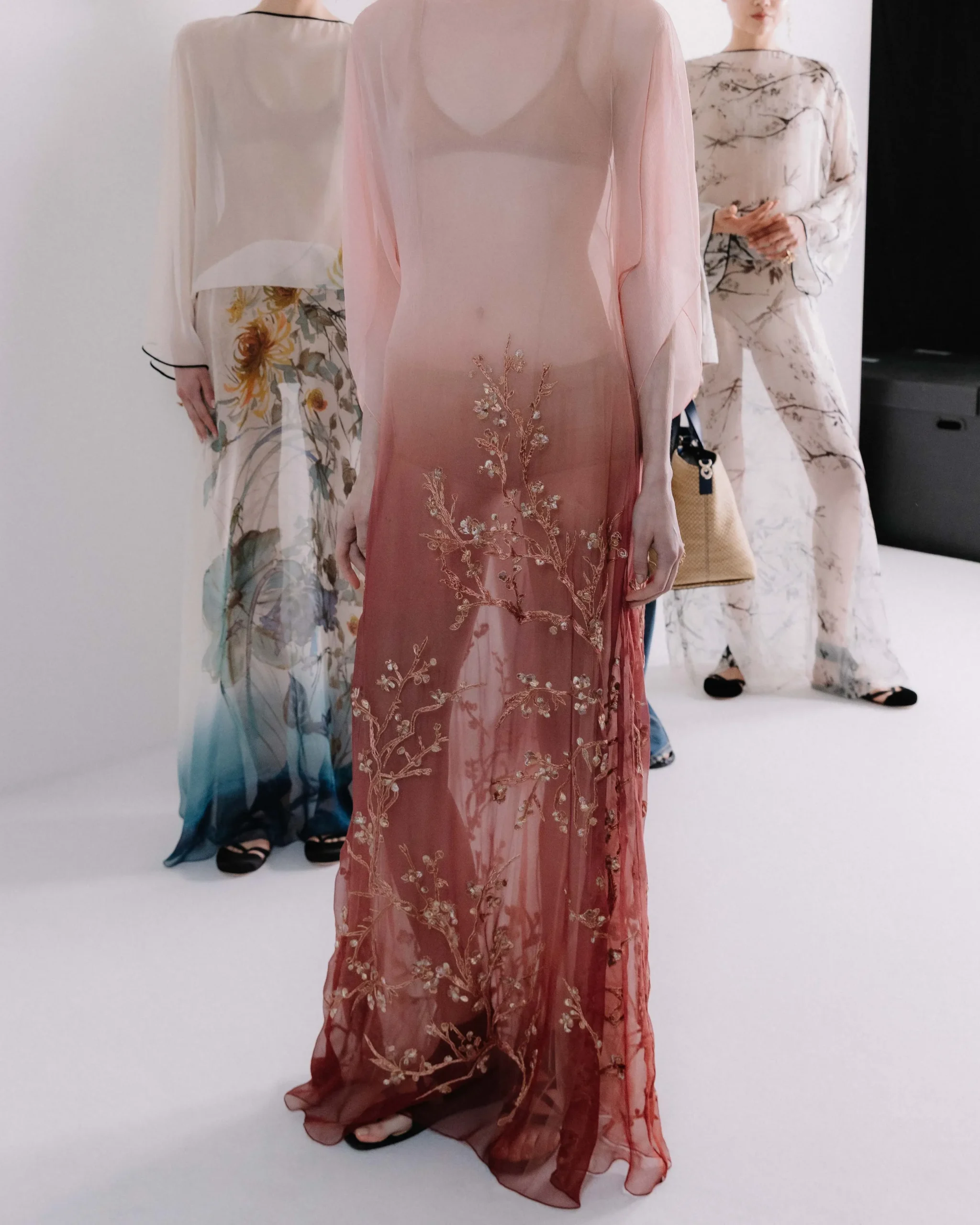 Backstage bij Dior pre-fall 2025 show in Kyoto