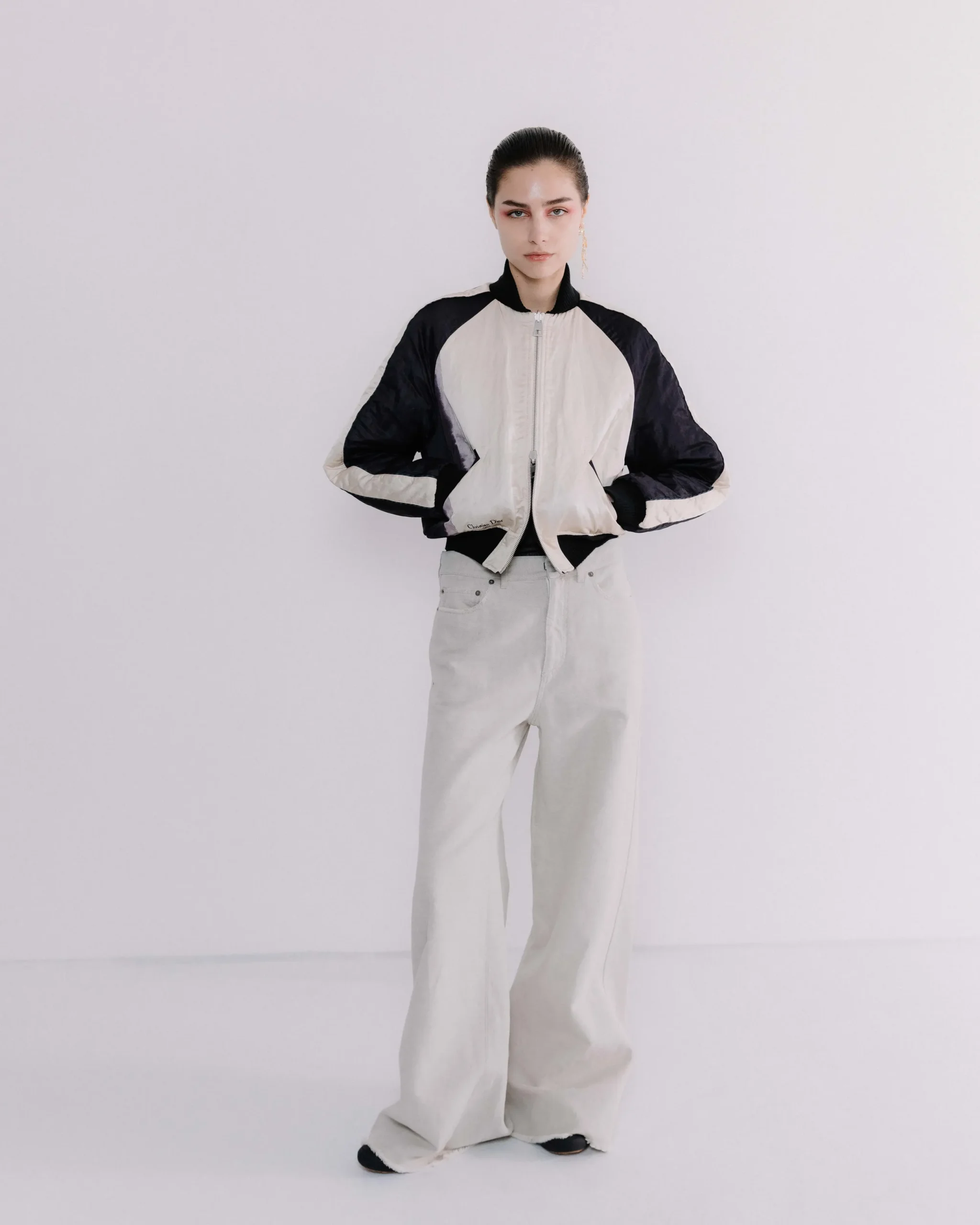 Backstage bij Diors pre-fall 2025-show