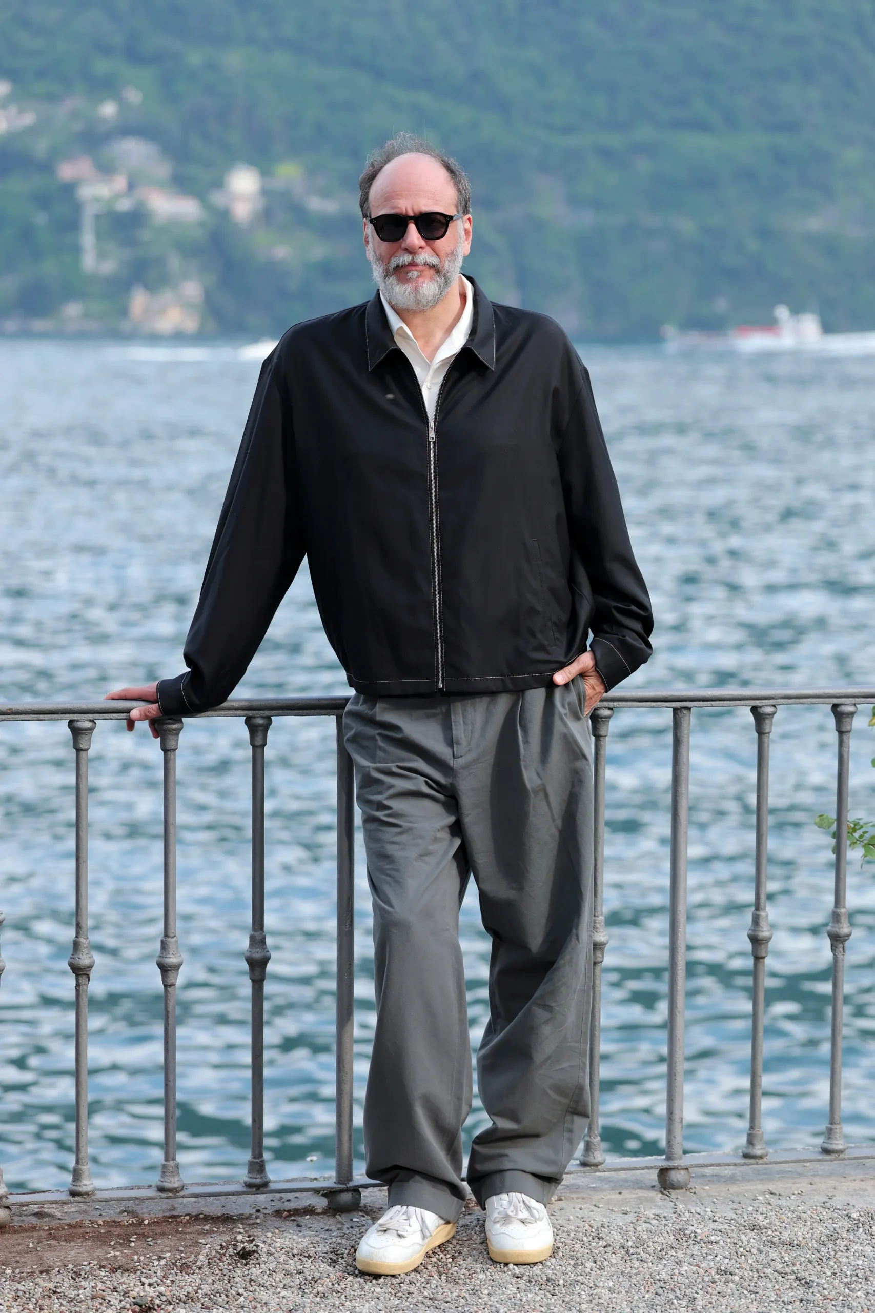 Luca Guadagnino bij de Chanel Cruise 2026-show