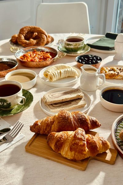 host-je-een-paasontbijt-doe-hier-inspiratie-op-voor-een-feestelijke-tafelsetting-389513