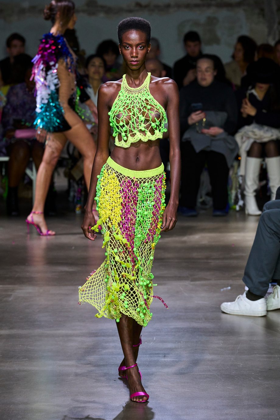 the-80s-are-back-gaan-we-echt-weer-neon-dragen-346288
