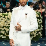 Lewis Hamilton met gala 2025
