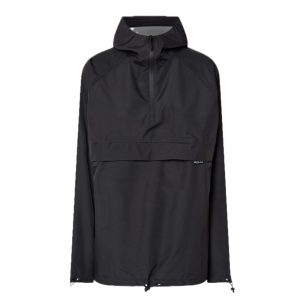 Een regenproof tussenjas van Maium