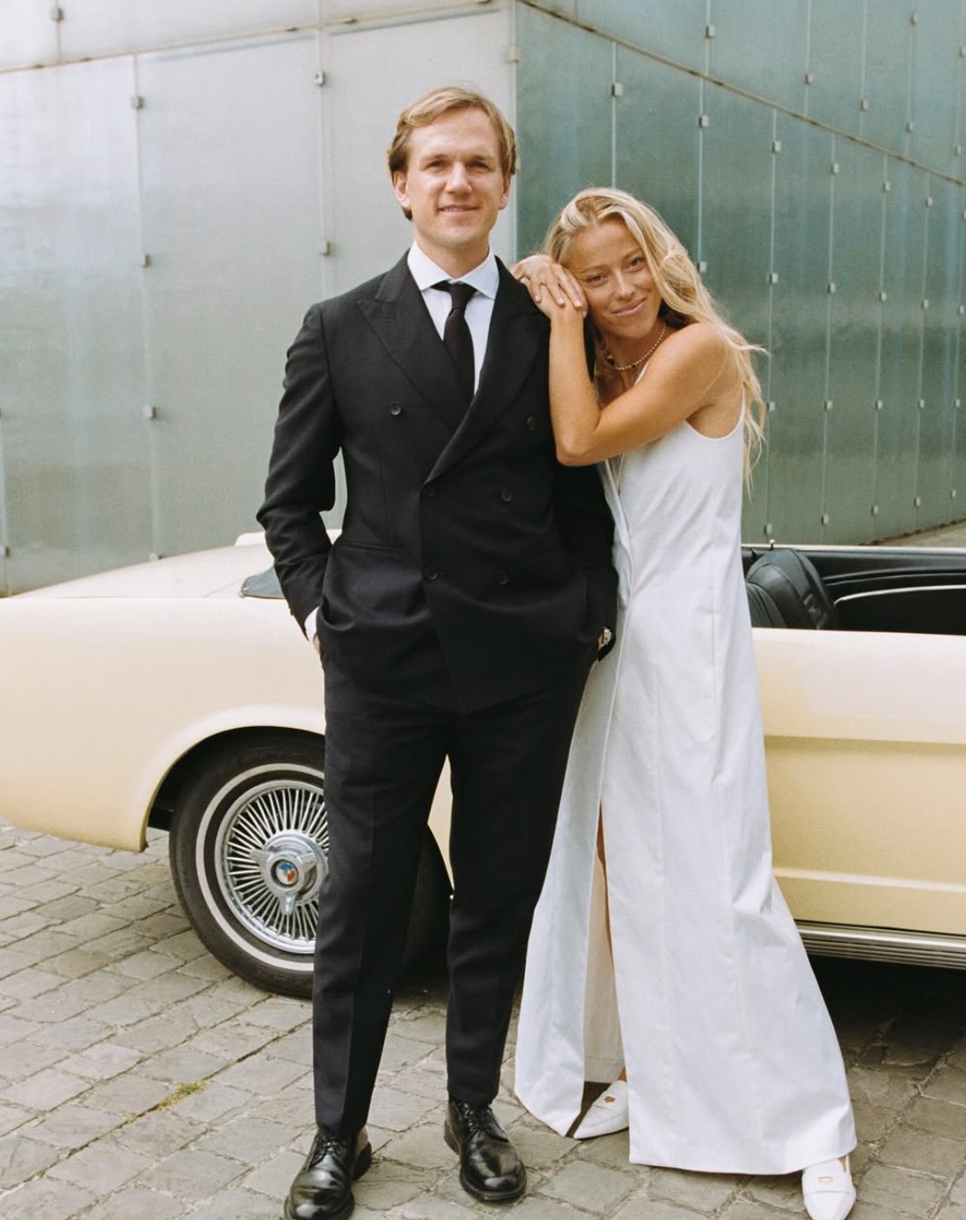 Noémie Moereels en Mathew Cobbaert tijdens hun burgerlijk huwelijk