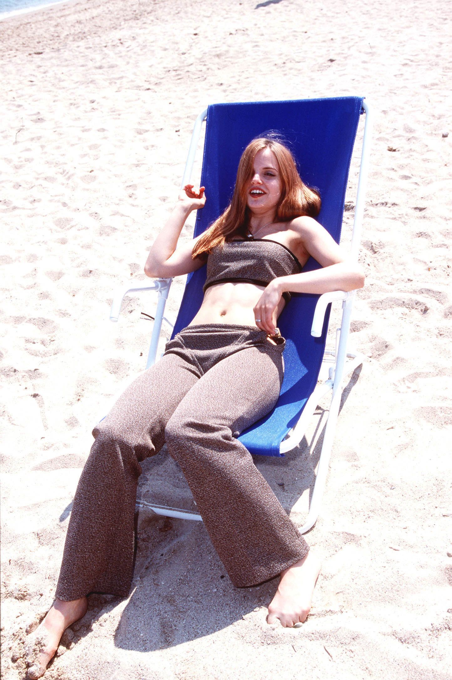 Mena Suvari tijdens het Cannes Film Festival in 1999