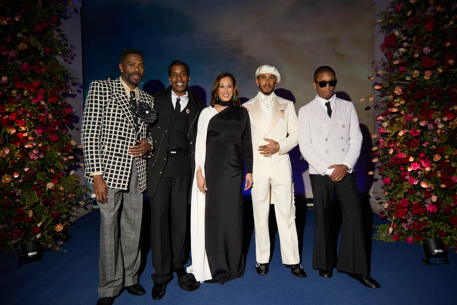 Colman Domingo, A$AP Rocky, Kamala Harris, Lewis Hamilton en Pharrell Williams op het Met Gala 2025