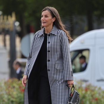 koningin-letizia-draagt-deze-truttige-schoenen-en-nu-wil-jij-ze-ook-346033