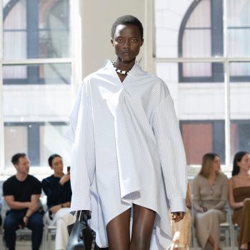 waarom-deze-jurk-een-onmisbare-klassieker-is-in-je-garderobe-348124