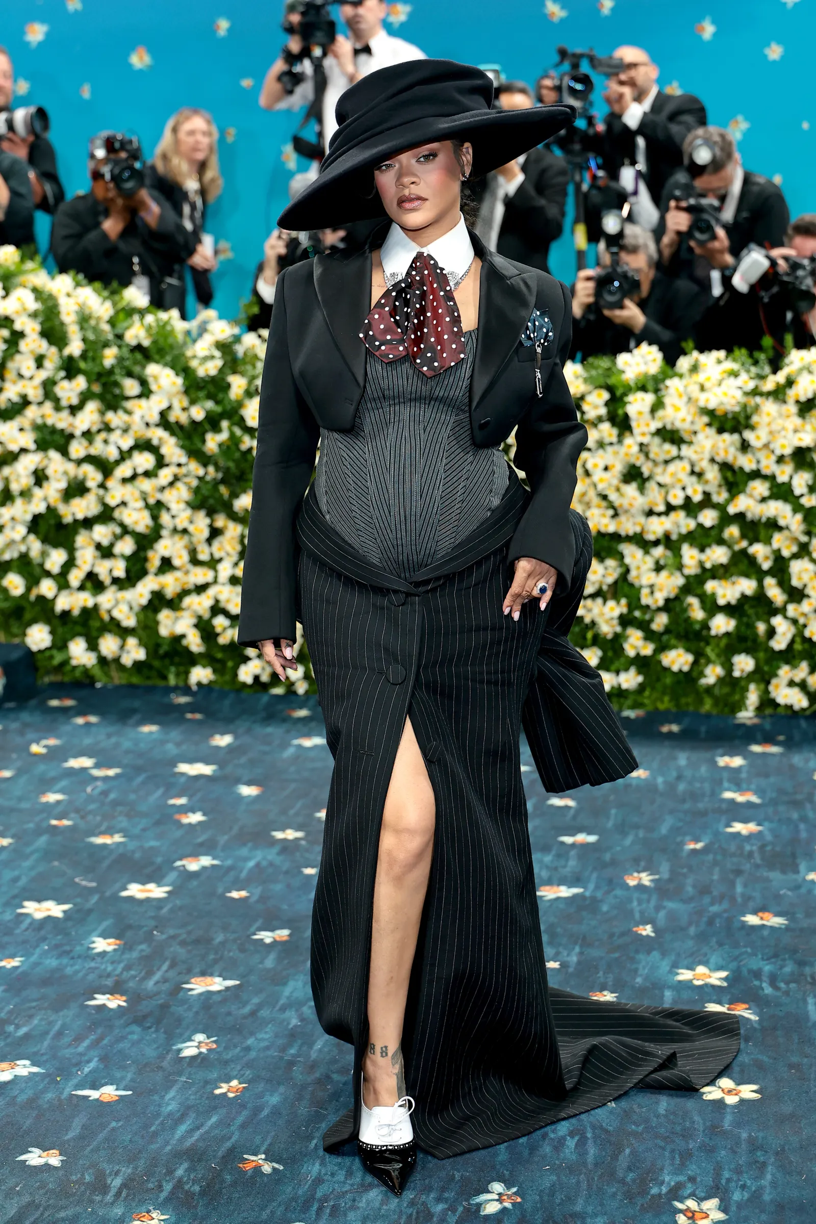 Rihanna in Marc Jacobs