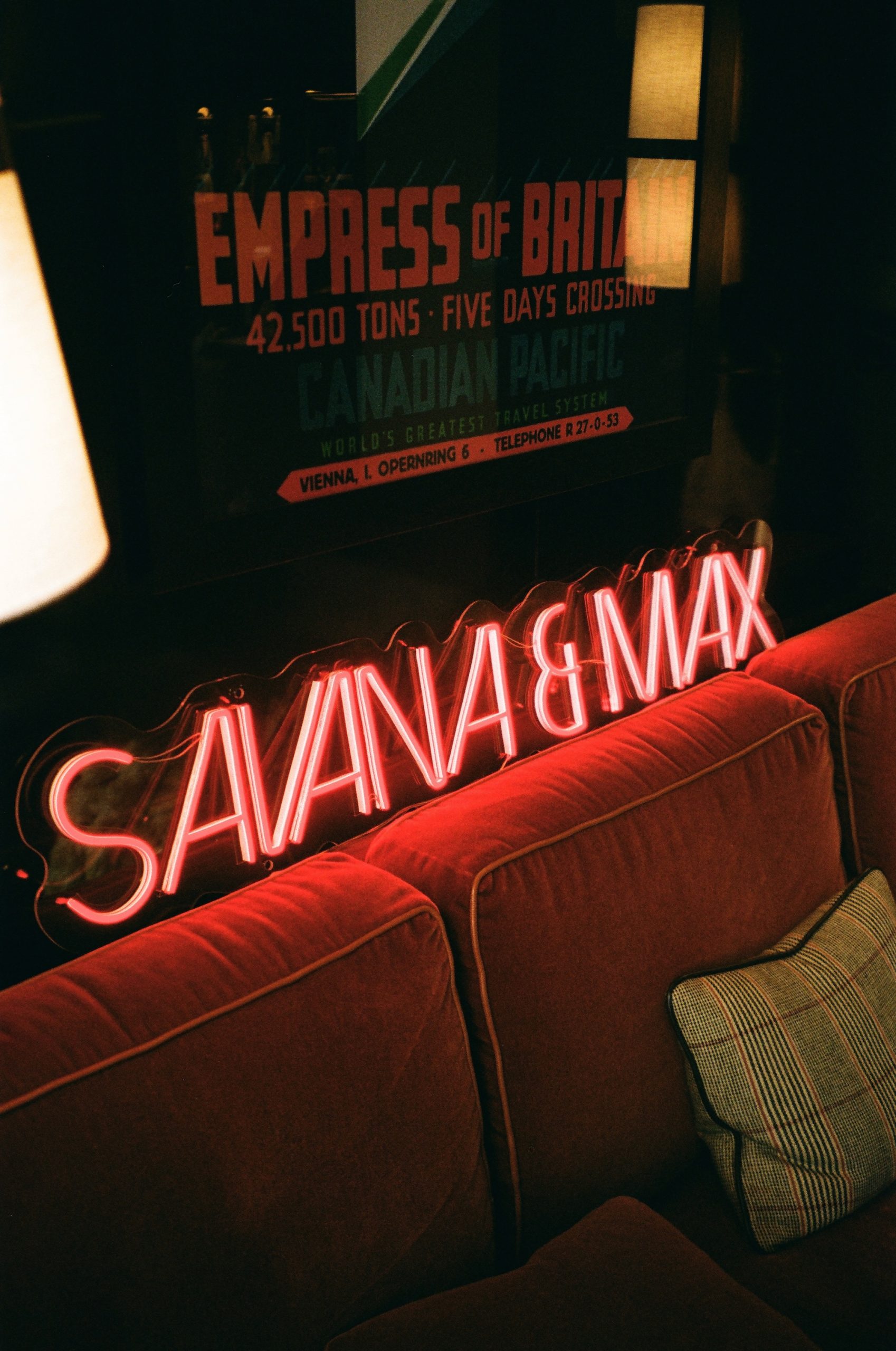 De bruiloft van Savana Peetoom