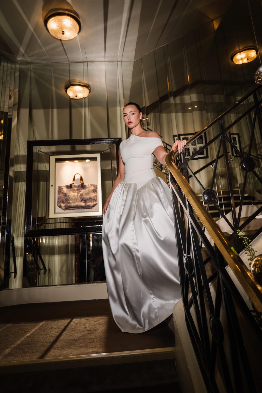 vivian-hoorn-over-cannes-ik-kon-wel-door-de-grond-zakken-toen-mijn-wekker-afging-in-de-filmzaal-347458