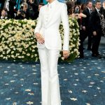 Zendaya in bijna dezelfde outfit als Anna Sawai op het Met Gala 2025