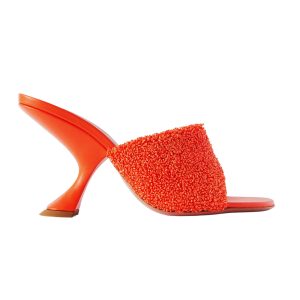 Hak van Amina Muaddi